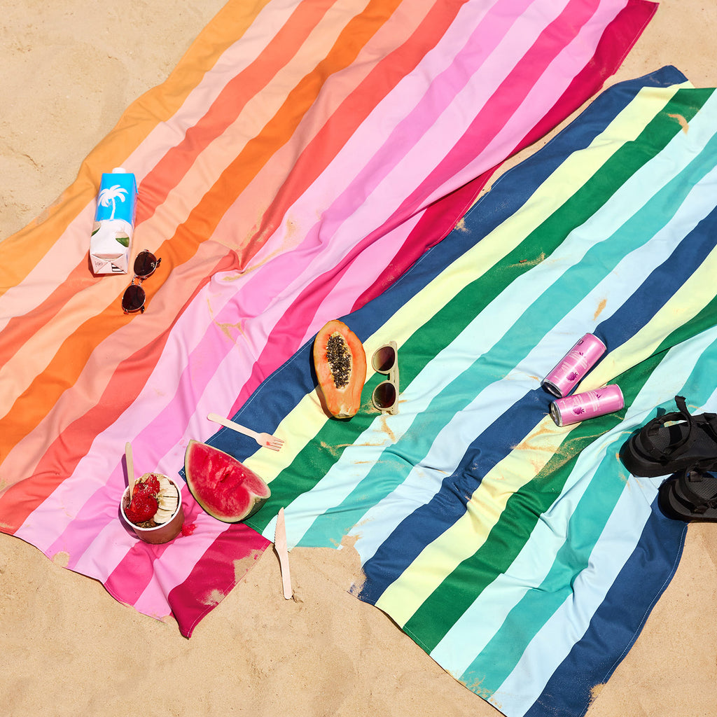 dock and bay towels beach