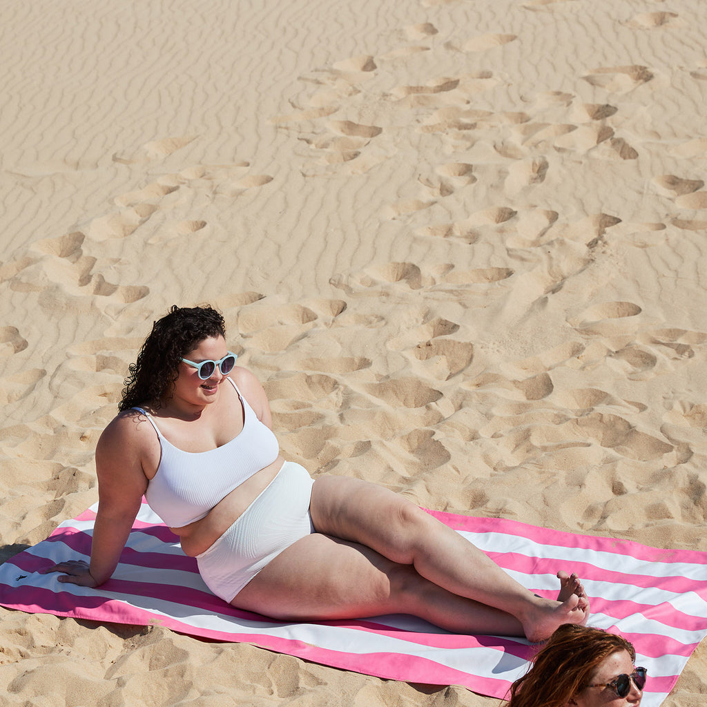 dock and bay towels beach