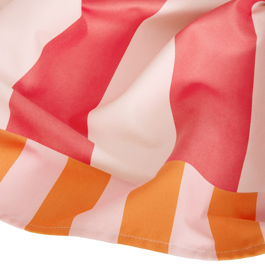 dock and bay towels beach