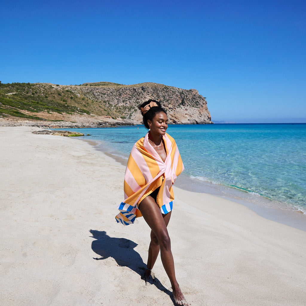 dock and bay towels beach