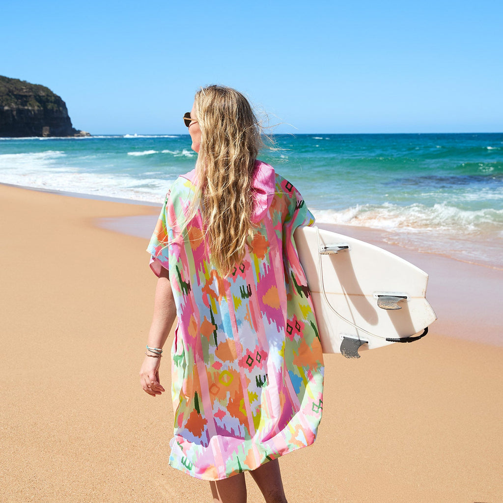 dock and bay poncho adults