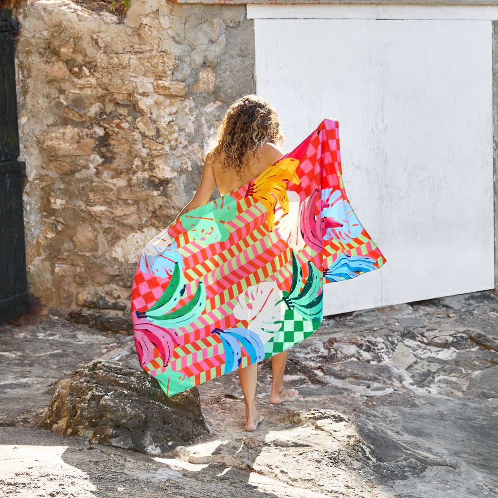 dock and bay towels beach