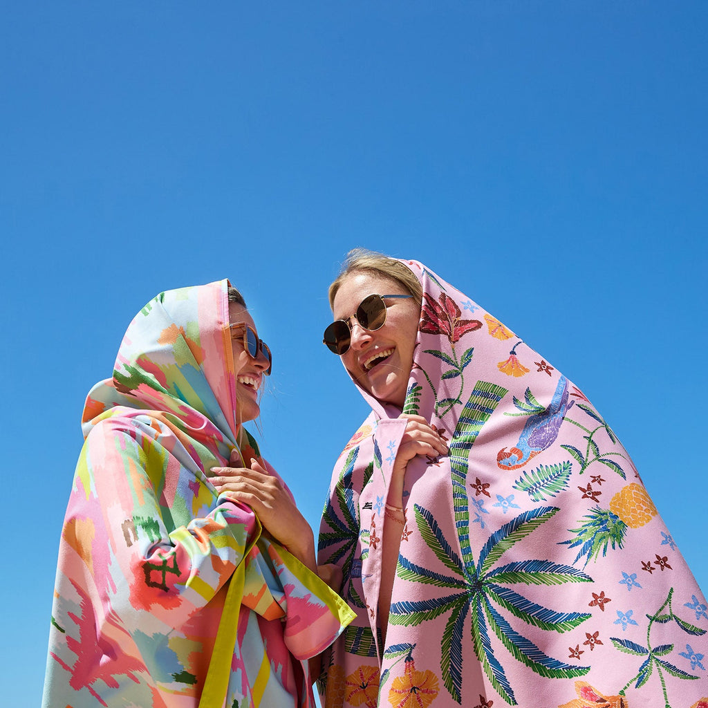 dock and bay towels beach