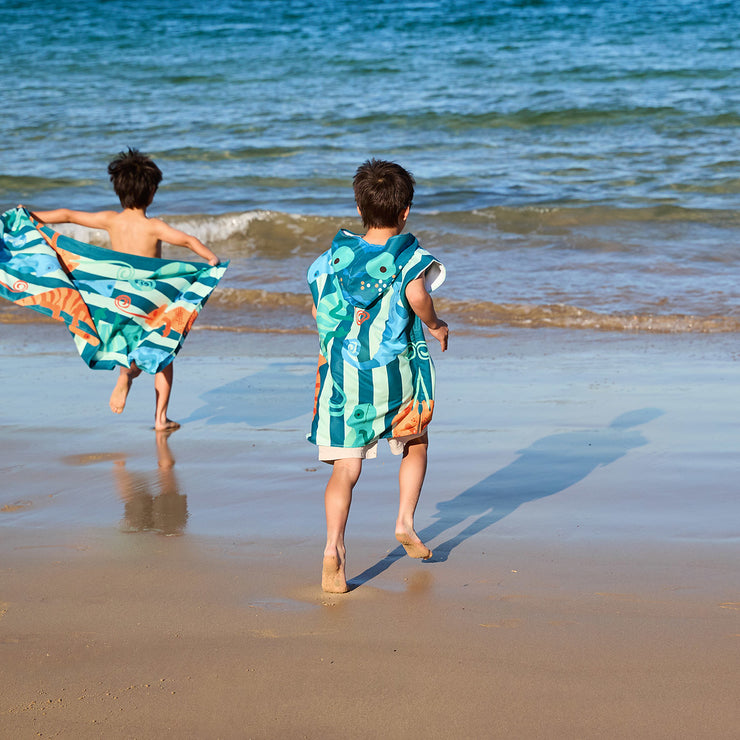 dock and bay poncho kids