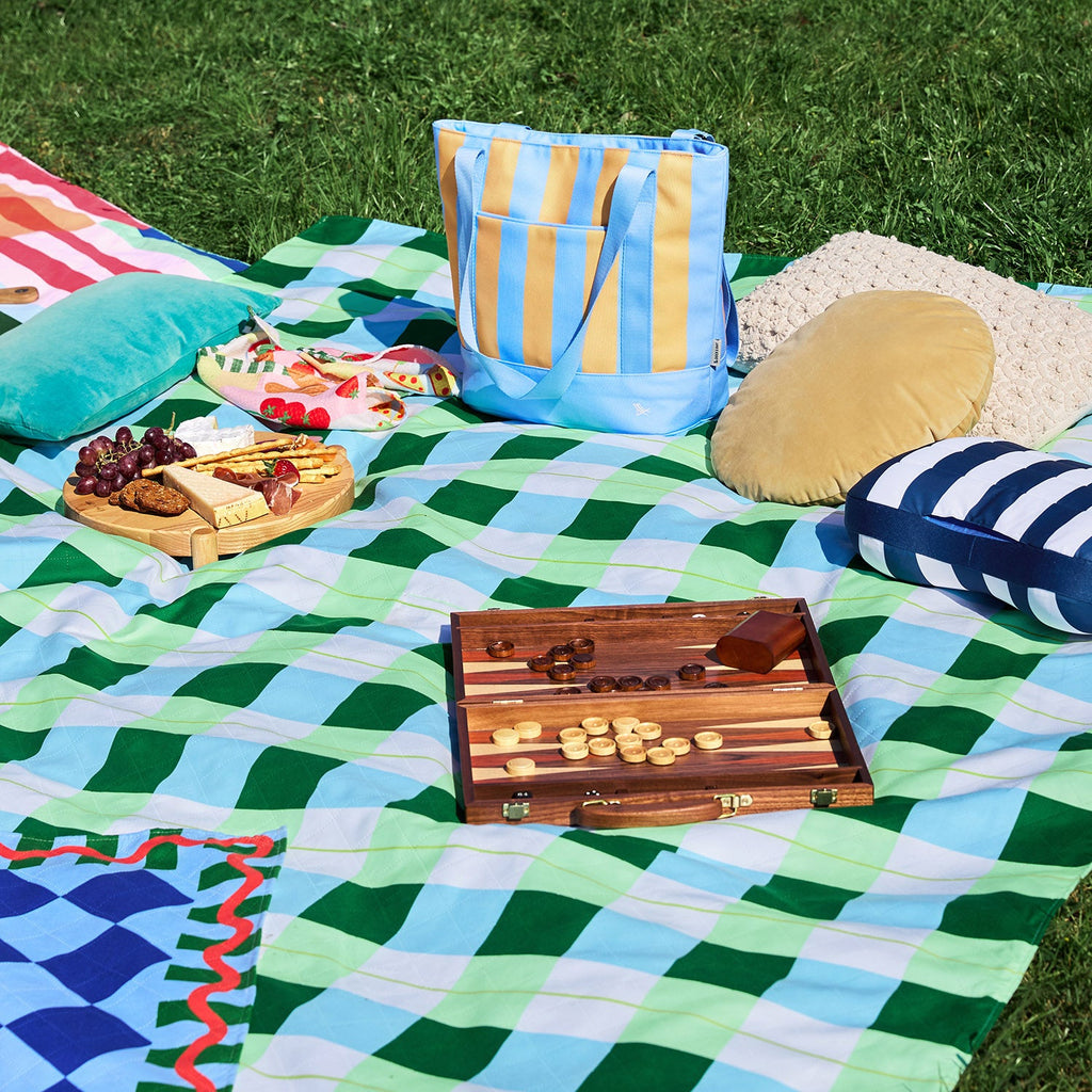 dock and bay picnic blanket