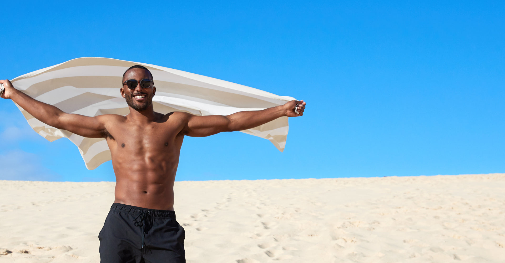 Dock & Bay Schnelltrocknendes Handtuch – Bora Bora Beige